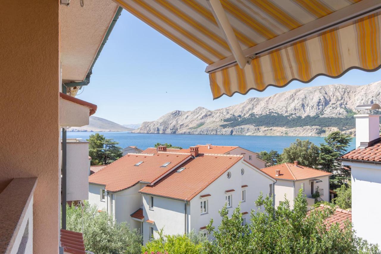 Apartments Ema & Mislav With Terrace Baška Buitenkant foto